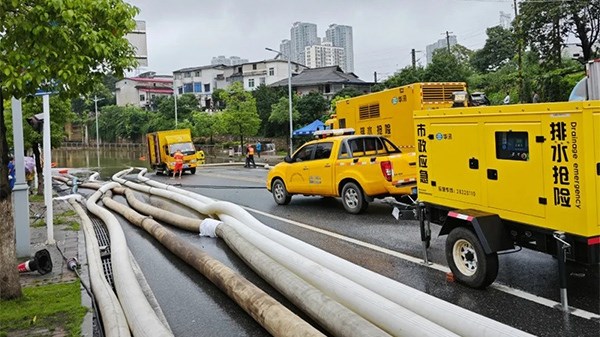 湖南华汛抢险队紧急驰援，助力湖南地区抗击罕见暴雨